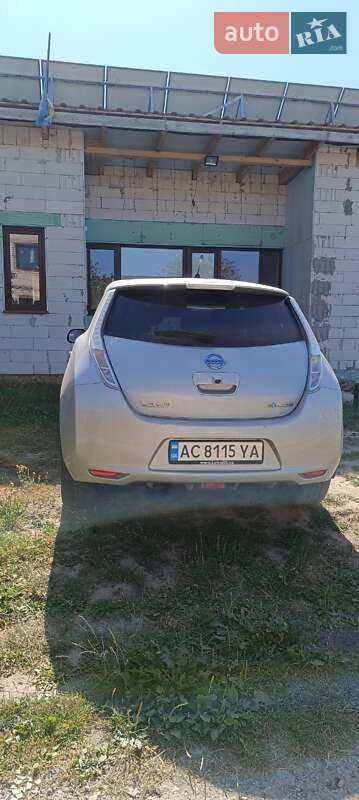 Хэтчбек Nissan Leaf 2012 в Луцке фото 2 Хэтчбек Nissan Leaf 2012 в Луцке