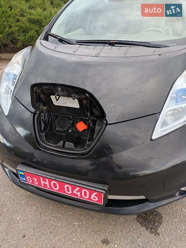 Хэтчбек Nissan Leaf 2012 в Умани фото 23 Хэтчбек Nissan Leaf 2012 в Умани