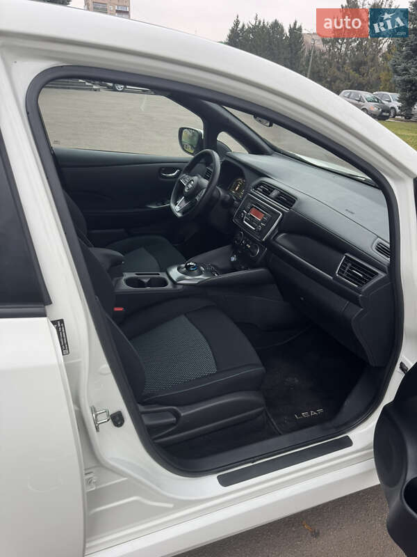 Хэтчбек Nissan Leaf 2018 в Ровно фото 18 Хэтчбек Nissan Leaf 2018 в Ровно