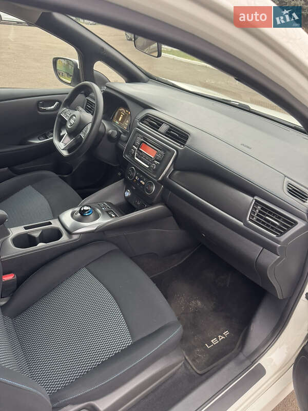 Хэтчбек Nissan Leaf 2018 в Ровно фото 20 Хэтчбек Nissan Leaf 2018 в Ровно