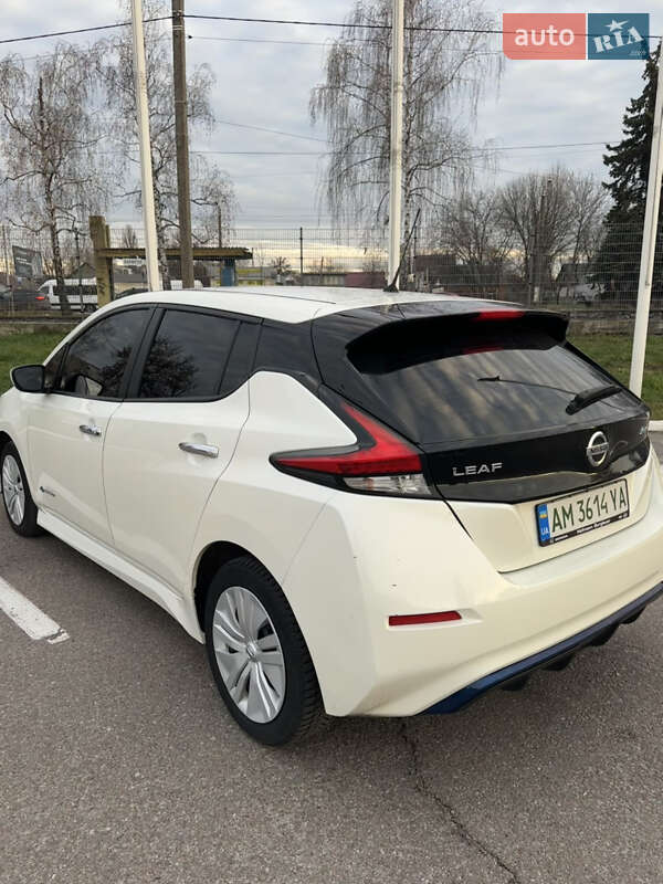 Хэтчбек Nissan Leaf 2018 в Житомире фото 8 Хэтчбек Nissan Leaf 2018 в Житомире
