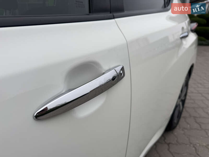 Хэтчбек Nissan Leaf 2018 в Луцке