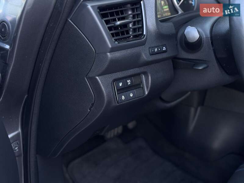 Хэтчбек Nissan Leaf 2018 в Ровно фото 9 Хэтчбек Nissan Leaf 2018 в Ровно