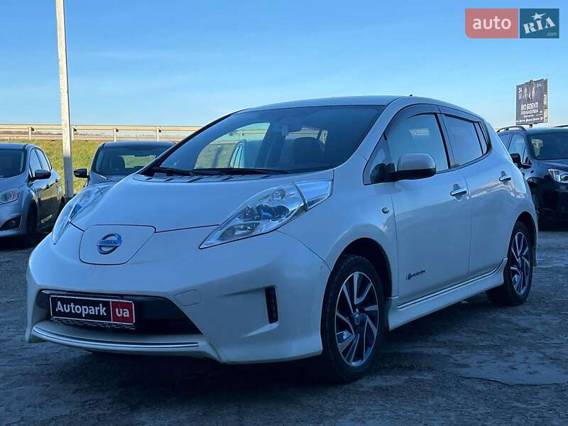 Хэтчбек Nissan Leaf 2014 в Львове