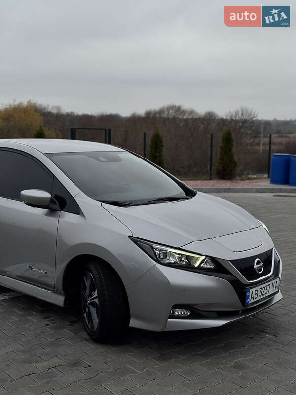 Хетчбек Nissan Leaf 2019 в Вінниці фото 15 Хетчбек Nissan Leaf 2019 в Вінниці