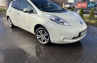 Хетчбек Nissan Leaf 2012 в Луцьку