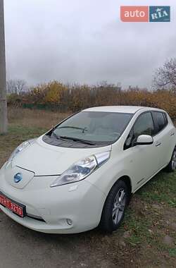 Хэтчбек Nissan Leaf 2012 в Кривом Роге