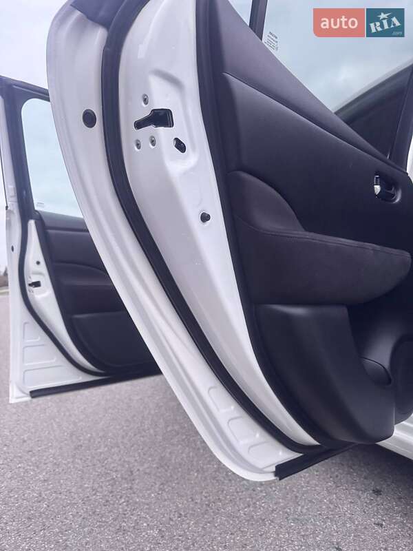 Хэтчбек Nissan Leaf 2017 в Харькове фото 9 Хэтчбек Nissan Leaf 2017 в Харькове