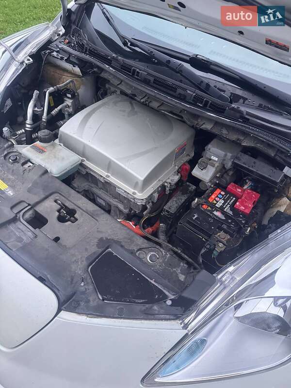 Хэтчбек Nissan Leaf 2017 в Харькове фото 10 Хэтчбек Nissan Leaf 2017 в Харькове