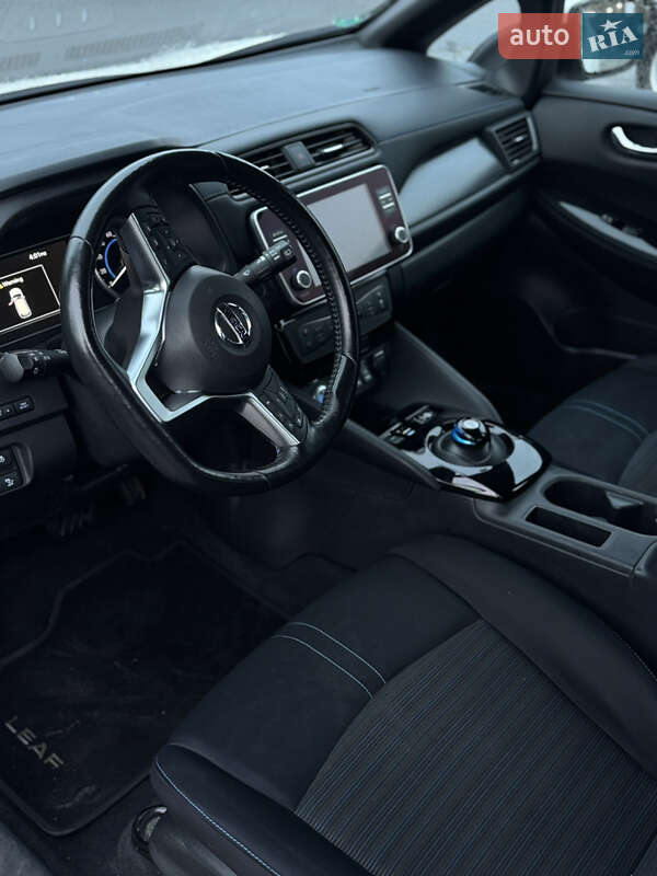 Хэтчбек Nissan Leaf 2020 в Луцке