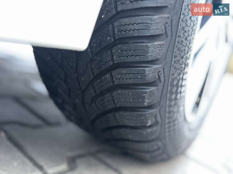 Хэтчбек Nissan Leaf 2020 в Луцке