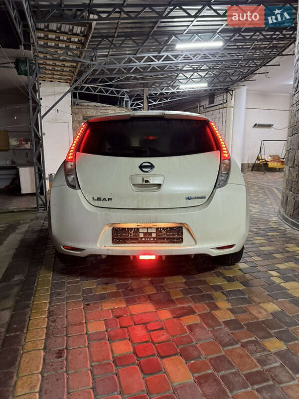 Nissan Leaf 2011 Nissan Leaf 2011