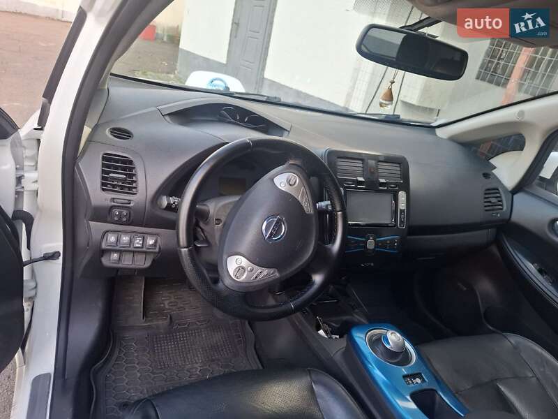 Хэтчбек Nissan Leaf 2015 в Одессе фото 5 Хэтчбек Nissan Leaf 2015 в Одессе