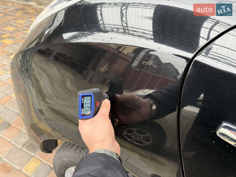 Хэтчбек Nissan Leaf 2012 в Умани фото 76 Хэтчбек Nissan Leaf 2012 в Умани