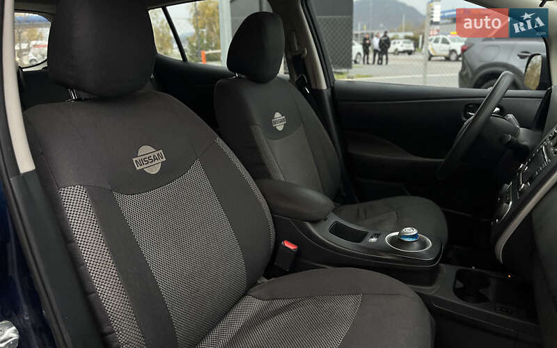 Хэтчбек Nissan Leaf 2016 в Мукачево