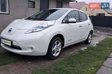 Хэтчбек Nissan Leaf 2012 в Львове