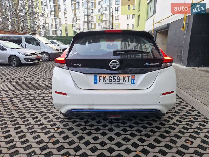 Хэтчбек Nissan Leaf 2019 в Луцке