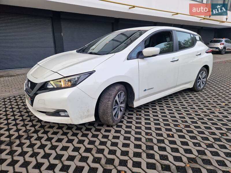 Хэтчбек Nissan Leaf 2019 в Луцке