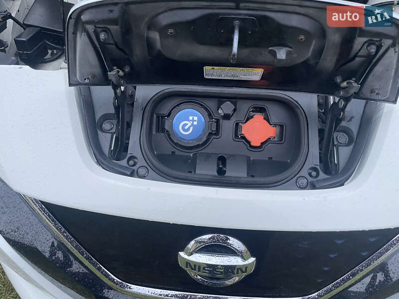 Хэтчбек Nissan Leaf 2019 в Чабеле фото 7 Хэтчбек Nissan Leaf 2019 в Чабеле