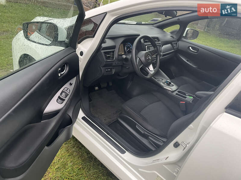 Хэтчбек Nissan Leaf 2019 в Чабеле фото 14 Хэтчбек Nissan Leaf 2019 в Чабеле