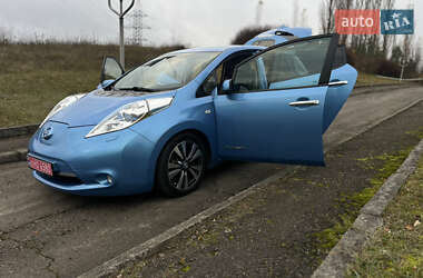 Хэтчбек Nissan Leaf 2014 в Ровно