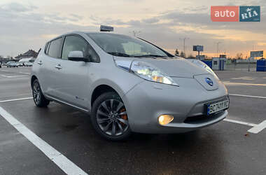 Хетчбек Nissan Leaf 2012 в Львові