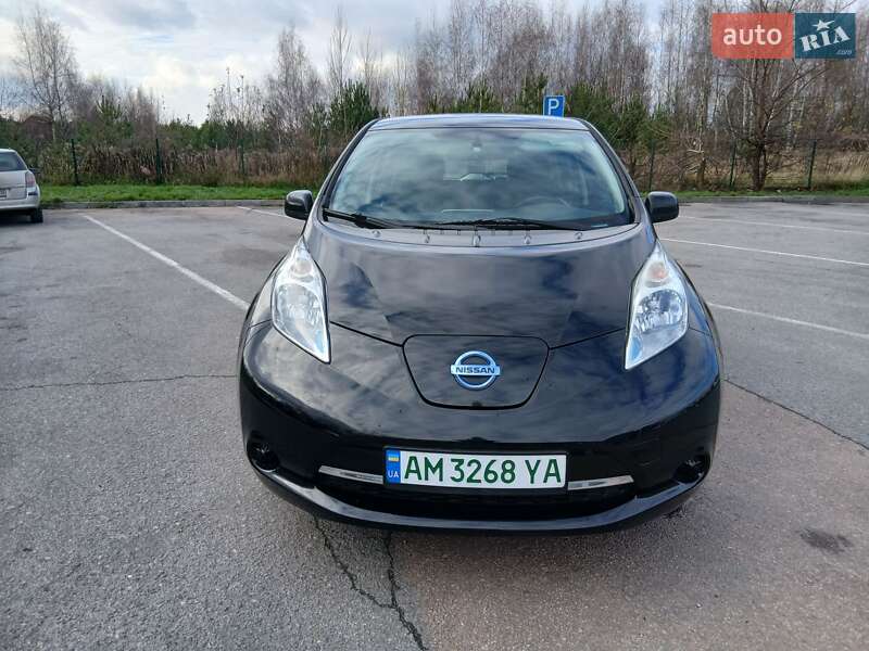 Хетчбек Nissan Leaf 2015 в Житомирі фото 19 Хетчбек Nissan Leaf 2015 в Житомирі
