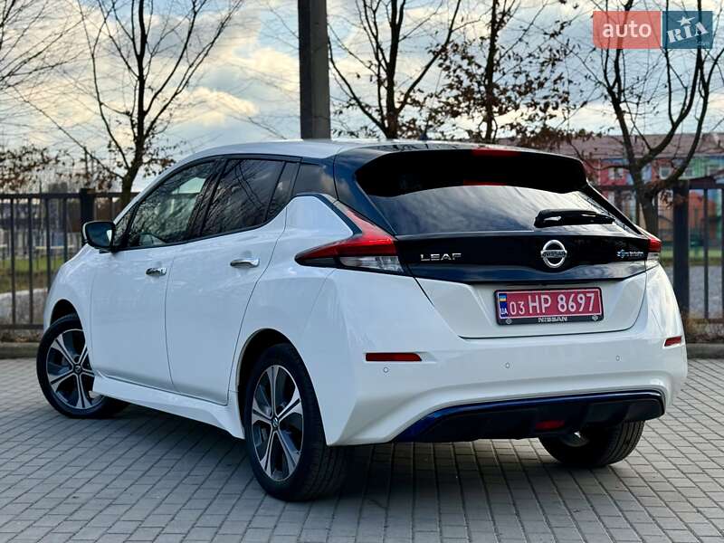Хэтчбек Nissan Leaf 2021 в Бердичеве