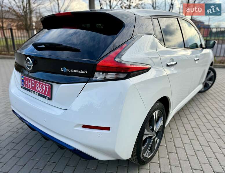 Хэтчбек Nissan Leaf 2021 в Бердичеве