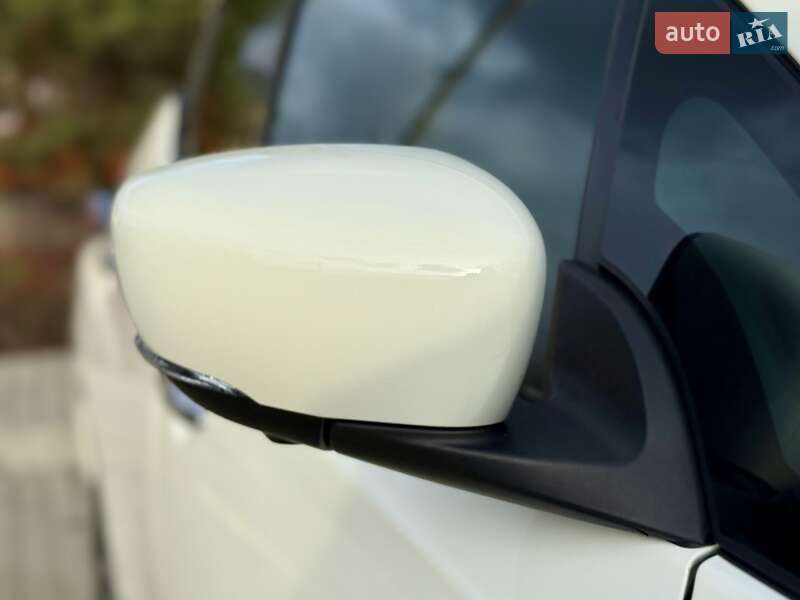 Хэтчбек Nissan Leaf 2021 в Бердичеве