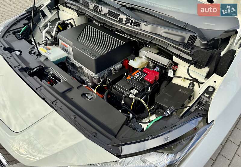 Хэтчбек Nissan Leaf 2021 в Бердичеве