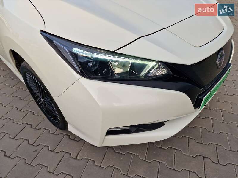 Хэтчбек Nissan Leaf 2022 в Виннице