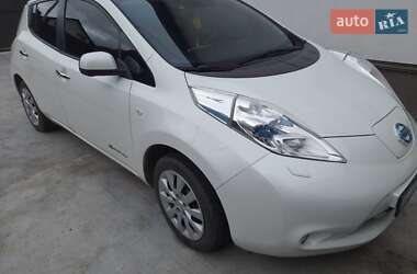 Хэтчбек Nissan Leaf 2015 в Виннице