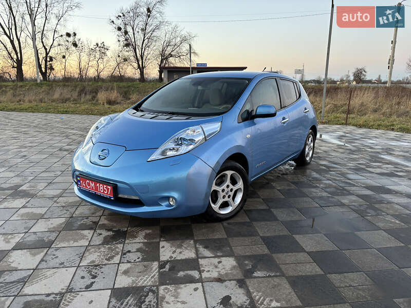 Хэтчбек Nissan Leaf 2011 в Черкассах фото 2 Хэтчбек Nissan Leaf 2011 в Черкассах