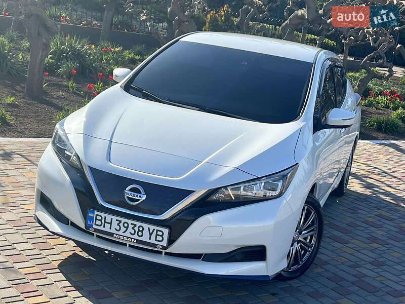 Хэтчбек Nissan Leaf 2018 в Белгороде-Днестровском фото 8 Хэтчбек Nissan Leaf 2018 в Белгороде-Днестровском