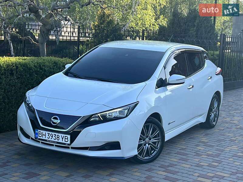 Хэтчбек Nissan Leaf 2018 в Белгороде-Днестровском фото 6 Хэтчбек Nissan Leaf 2018 в Белгороде-Днестровском