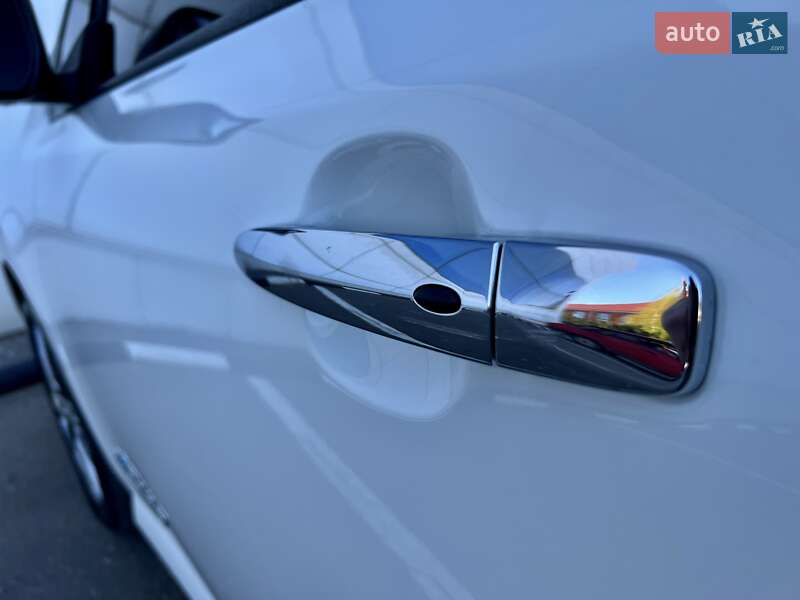 Хэтчбек Nissan Leaf 2018 в Белгороде-Днестровском фото 15 Хэтчбек Nissan Leaf 2018 в Белгороде-Днестровском