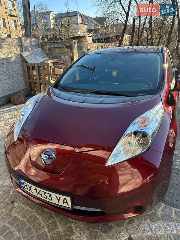 Хетчбек Nissan Leaf 2017 в Хмельницькому фото 8 Хетчбек Nissan Leaf 2017 в Хмельницькому