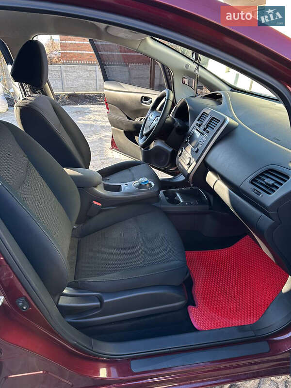 Хетчбек Nissan Leaf 2017 в Хмельницькому фото 32 Хетчбек Nissan Leaf 2017 в Хмельницькому