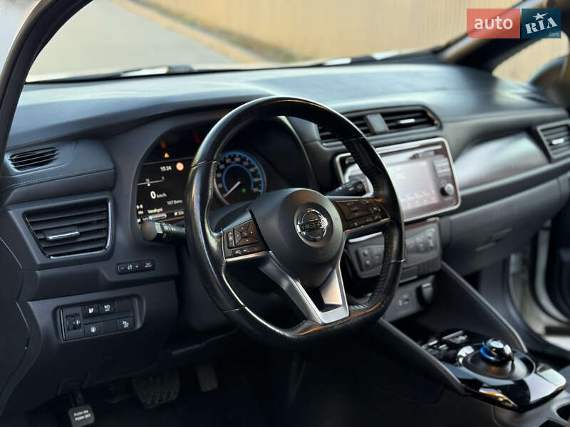 Хэтчбек Nissan Leaf 2018 в Ужгороде фото 45 Хэтчбек Nissan Leaf 2018 в Ужгороде