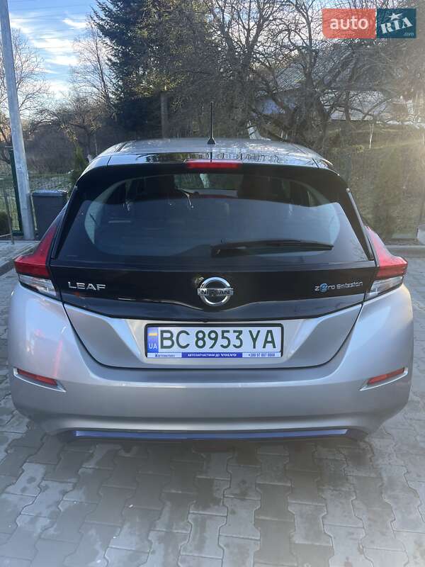 Хэтчбек Nissan Leaf 2020 в Ивано-Франковске