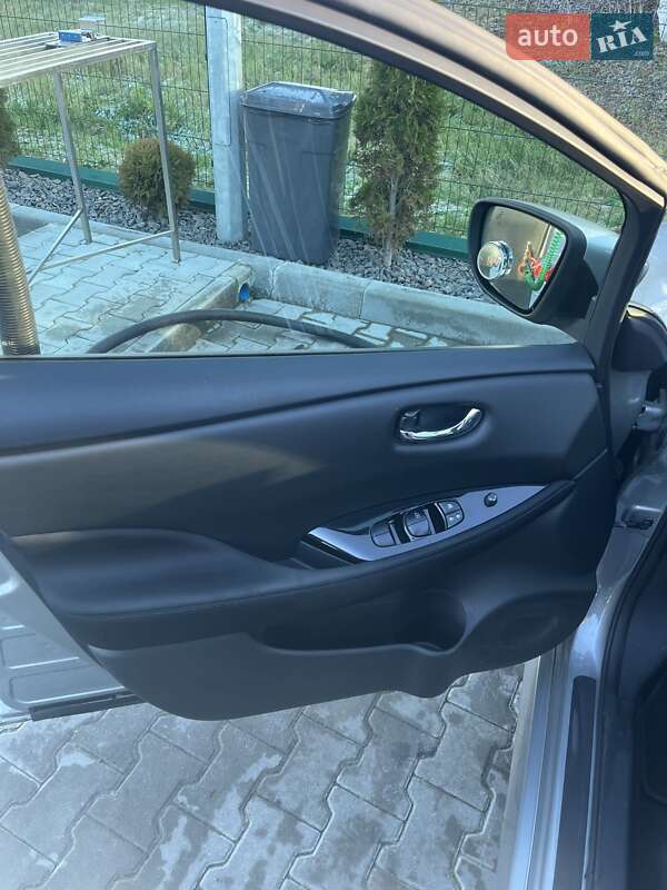 Хэтчбек Nissan Leaf 2020 в Ивано-Франковске