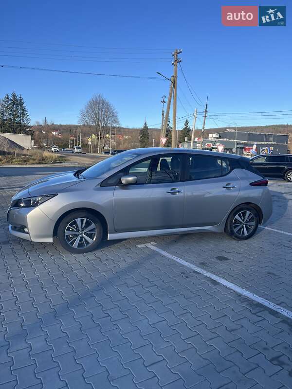 Хэтчбек Nissan Leaf 2020 в Ивано-Франковске