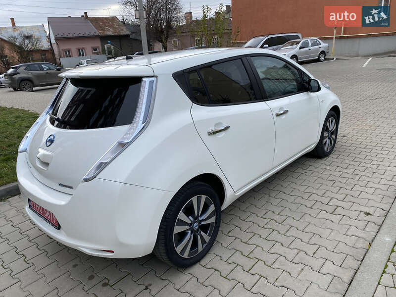 Хэтчбек Nissan Leaf 2014 в Черновцах фото 7 Хэтчбек Nissan Leaf 2014 в Черновцах