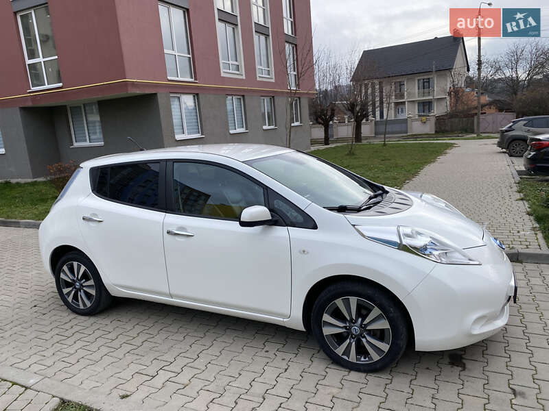 Хэтчбек Nissan Leaf 2014 в Черновцах фото 15 Хэтчбек Nissan Leaf 2014 в Черновцах
