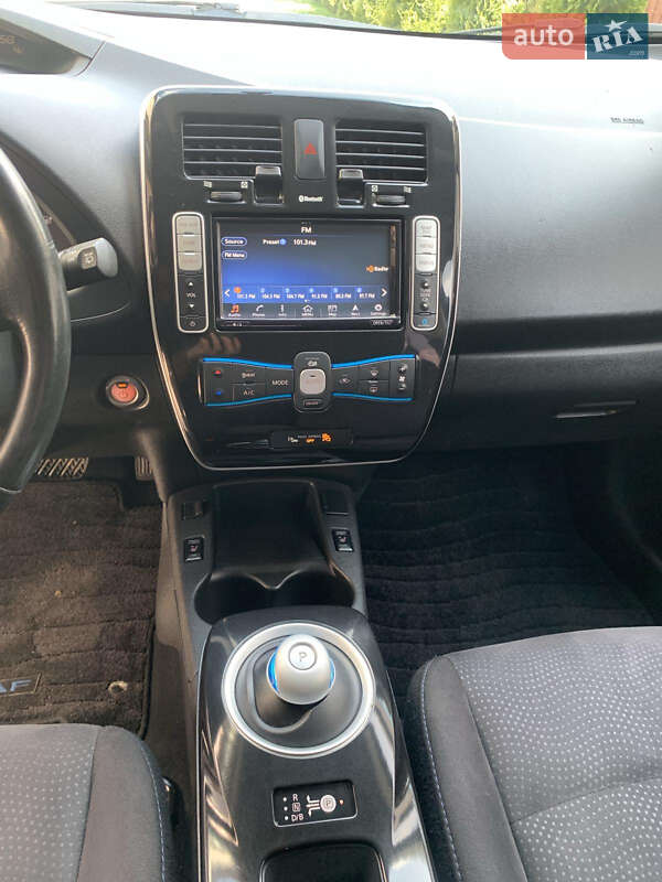 Хэтчбек Nissan Leaf 2015 в Богородчанах фото 13 Хэтчбек Nissan Leaf 2015 в Богородчанах