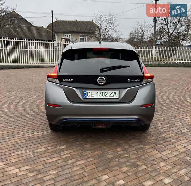 Хэтчбек Nissan Leaf 2019 в Черновцах