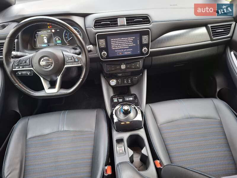 Хэтчбек Nissan Leaf 2020 в Черновцах