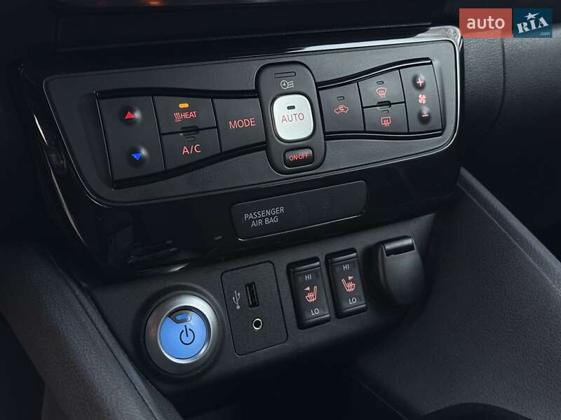 Хэтчбек Nissan Leaf 2019 в Днепре фото 18 Хэтчбек Nissan Leaf 2019 в Днепре