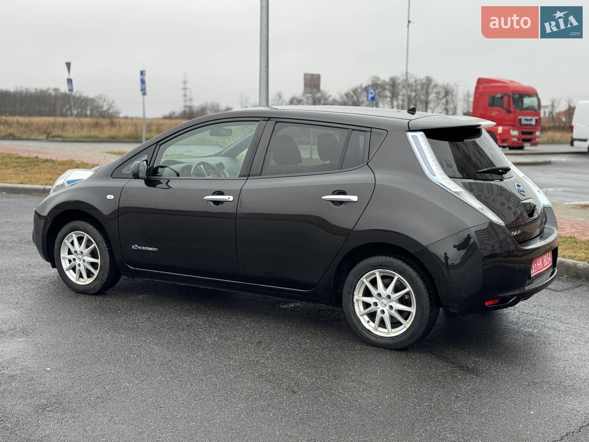 2017 Nissan Leaf - мініатюра 9